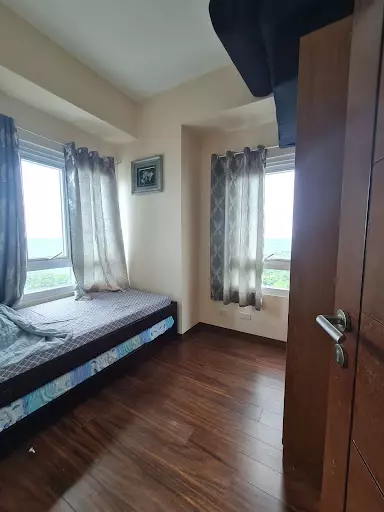 Open photo 20 of 28 — Condominium for Sale