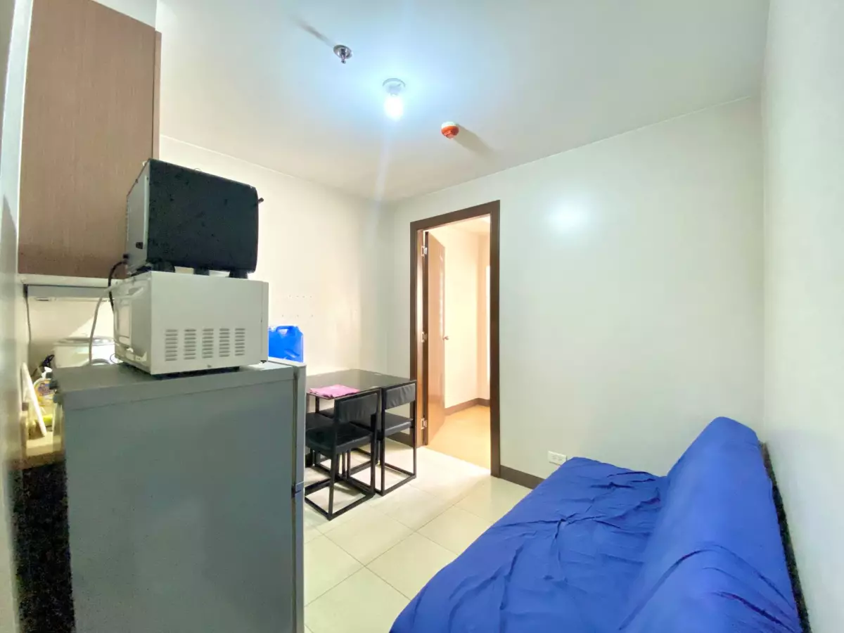 FURNISHED 1BR UNIT FOR RENT at Ridgewood Towers — 1 Bedroom in Carlos P. Garcia Avenue, Taguig, Metro Manila — Photo 5