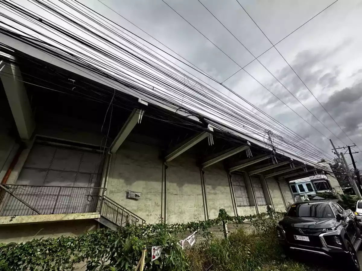 COMMERCIAL SPACE IN OBRERO — Warehouse in Davao City, Davao del Sur, Philippines — Photo 4