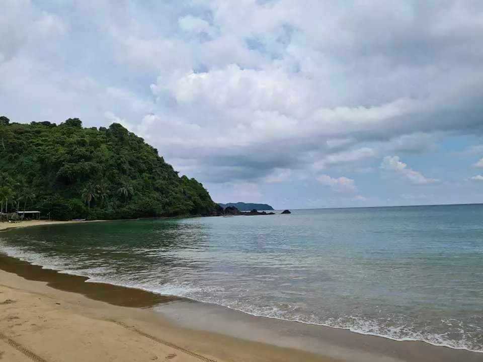 Beachfront Lot for Sale — Beach Lot in El Nido, Palawan, Philippines — Photo 2