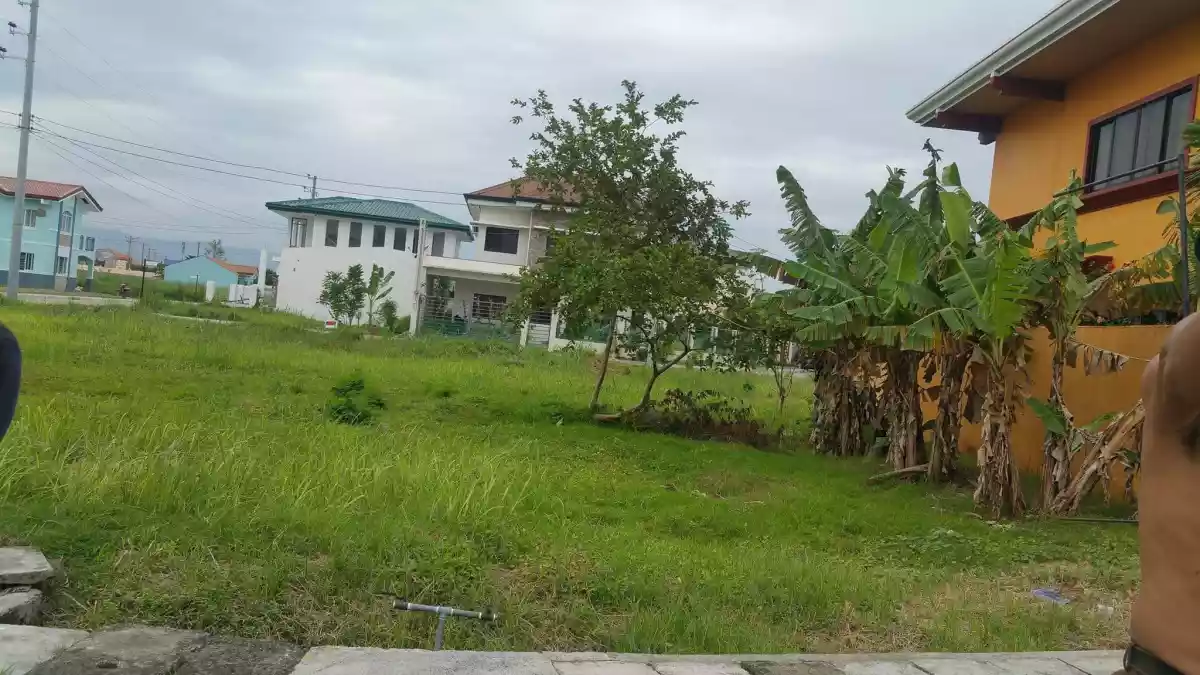 Lot at Pacific Grand Villa