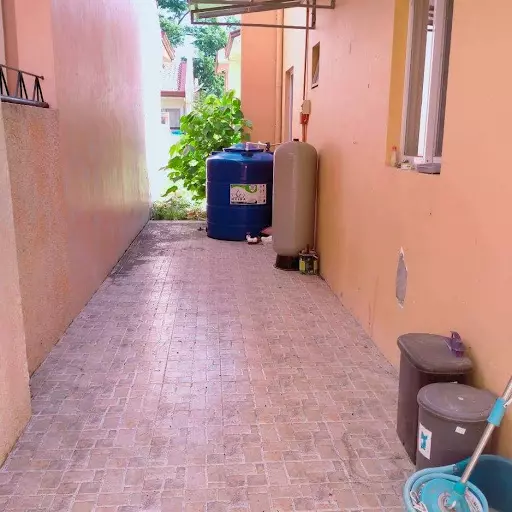 Buy me ASAP  (good deal=taxes, transfer, and all are on me) — House and Lot in Dumaguete, Negros Oriental, Philippines — Photo 3