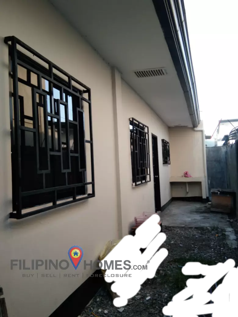 Carlo Unit at Windsor Heights - photo 4