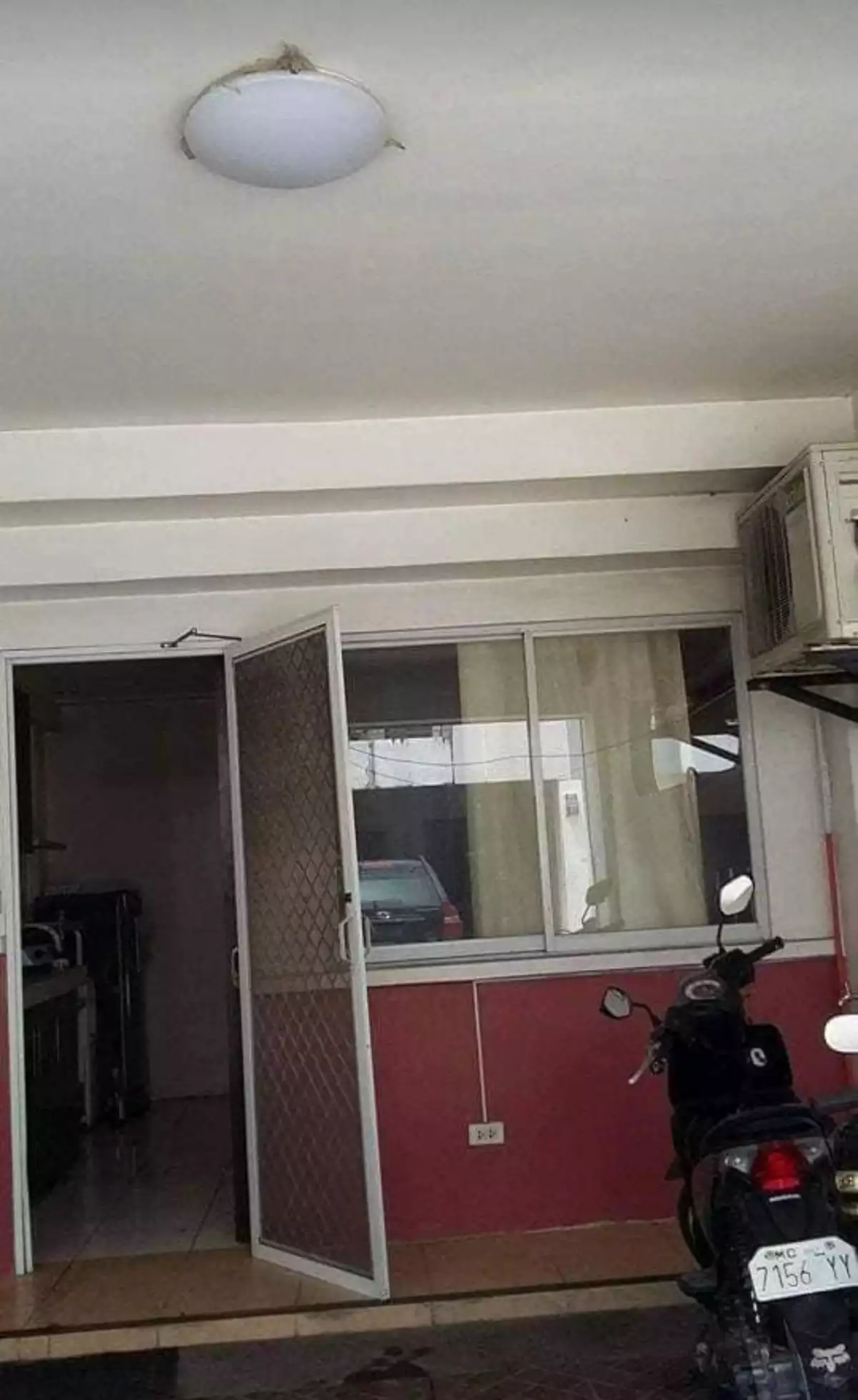 FOR RENT TOWNHOUSE UNIT IN MANDAUE CITY  - photo 4