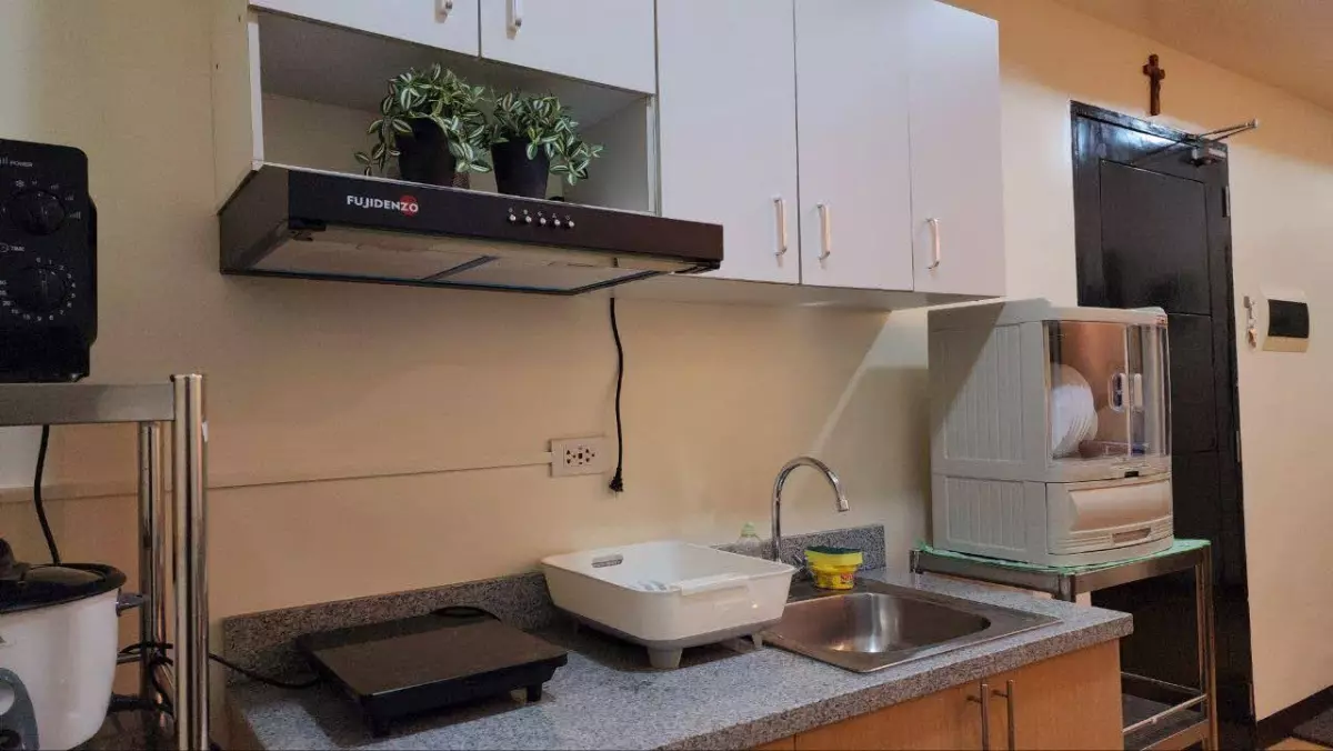 1-Bedroom Condo in  Cagayan de Oro — 1 Bedroom in Barangay 23 (Pob.), Cagayan de Oro City, Misamis Oriental — Photo 2