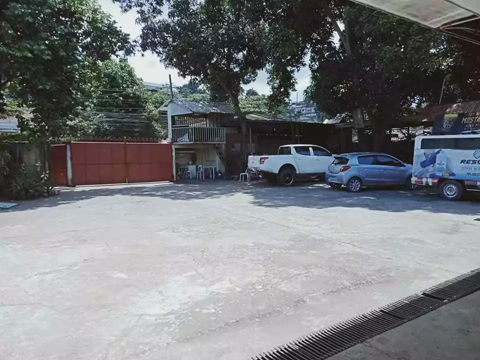 Open photo 17 of 33 — Office space for rent