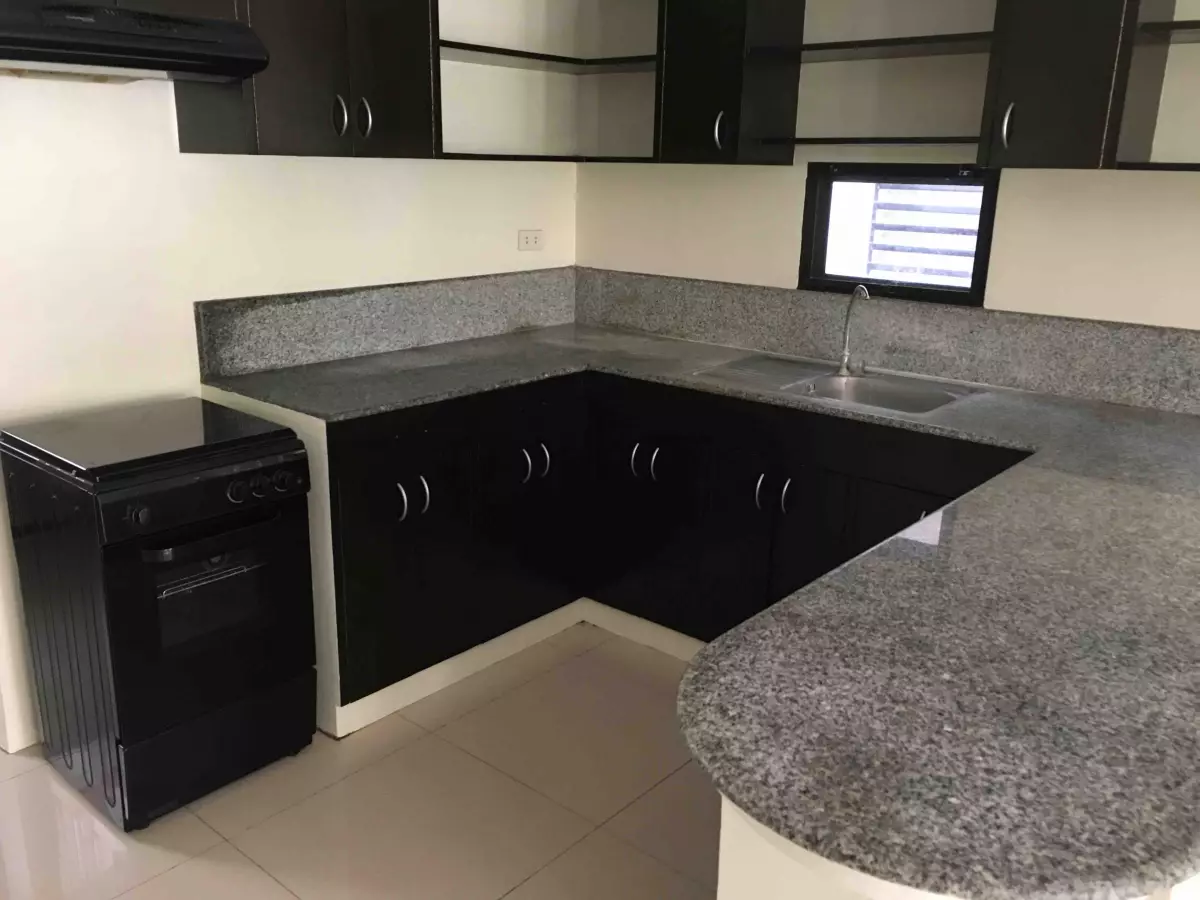 4BR House and Lot for Rent in Metropolis — House and Lot in Upper Bacayan, Cebu City, Cebu — Photo 7