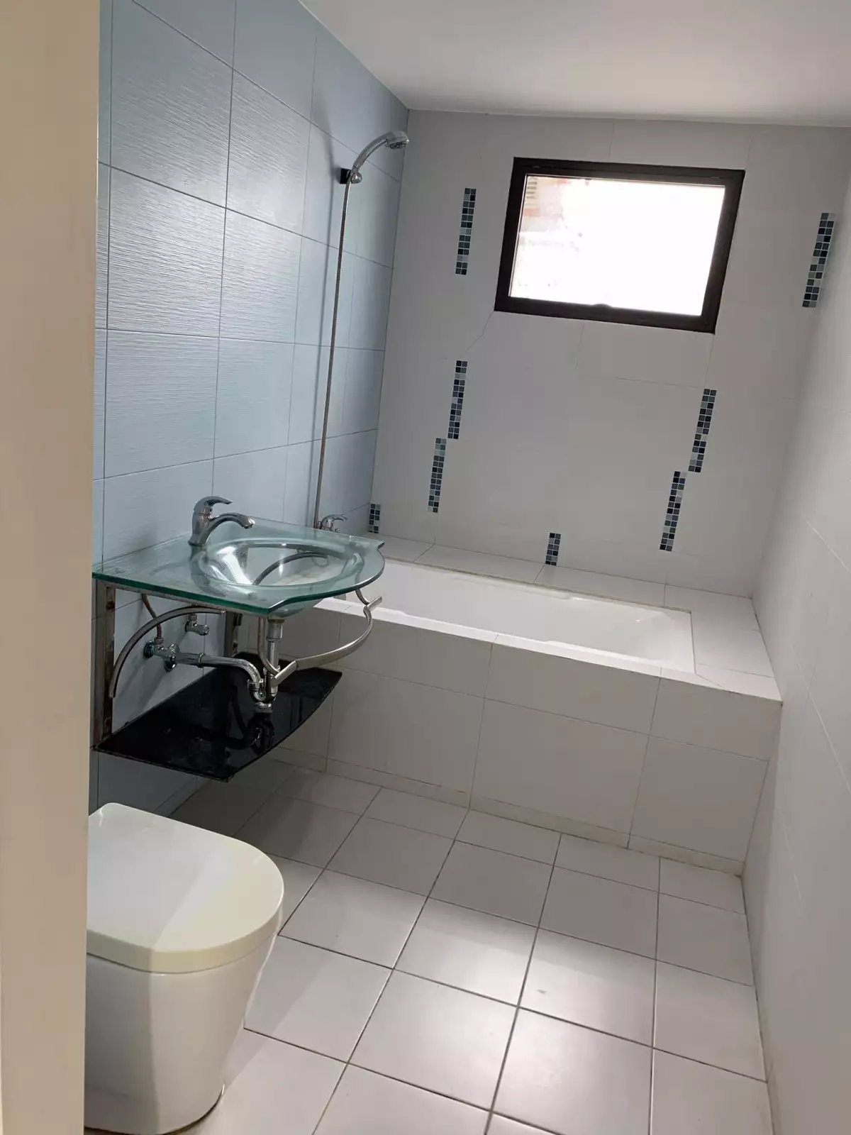 3 storey house fot rent in banilad