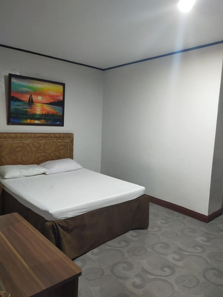 Fully furnished 16 rooms 13 toilet and bath, 1 commercial space hotel type property for sale in Poblacion Baclayon Bohol 18M — Hotel in Baclayon, Bohol, Philippines — Photo 5