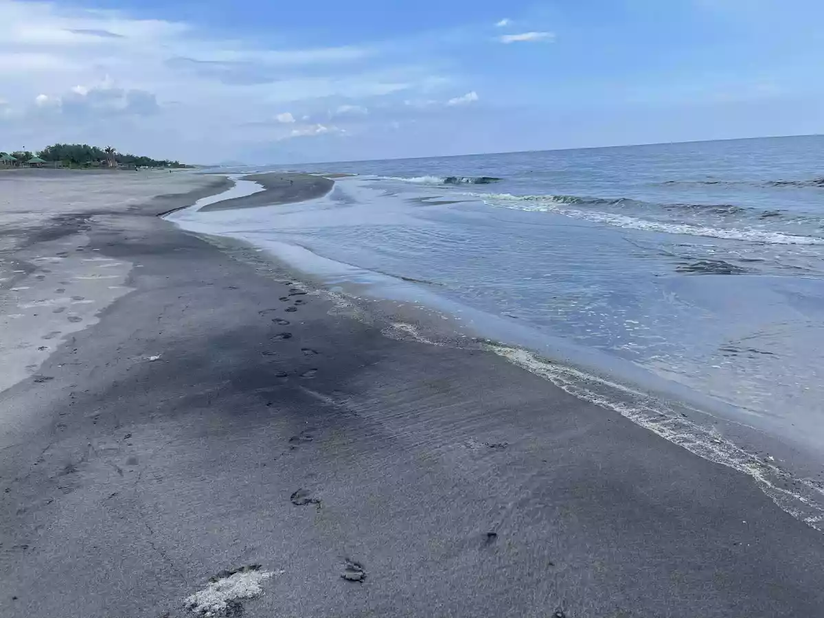 Beach Front Botolan Zambales — Beach Lot in Barangay, Botolan, Zambales — Photo 2