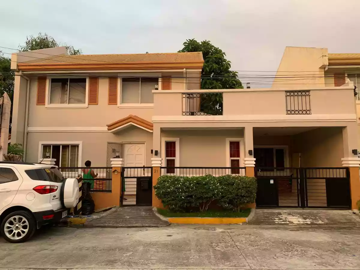 RUSH SALE FURNISHED HOUSE AND LOT IN LAPU-LAPU - photo 2