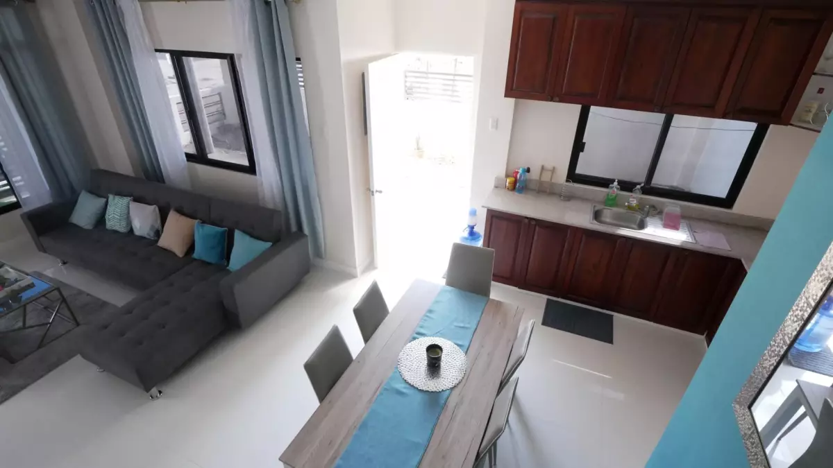 Open photo 12 of 15 — Fully-Furnished 3BR, 3T&B House & Lot Alberlyn TALISAY CEBU