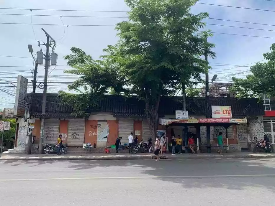 COMMERCIAL LOT & BUILDING FOR SALE IN BULACAO, CEBU CITY - photo 5