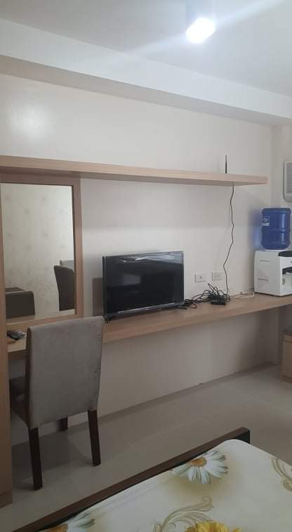 Persimmon Studio Unit