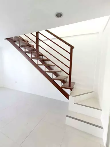 FOR ASSUME TOWNHOUSE IN LAGTANG, TALISAY CITY, CEBU — Townhouse in Talisay, Cebu, Philippines — Photo 6