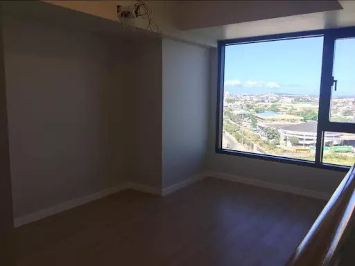 2BR (lofted unit) at Mandani Bay — 2 Bedrooms in Tipolo, Mandaue City, Cebu — Photo 4