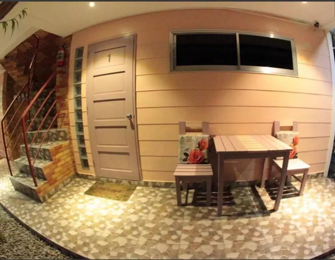 For Rent/For Sale Fully Furnished 4 Rooms Apartment in Sta. Fe Bantayan Island, Cebu. - photo 3