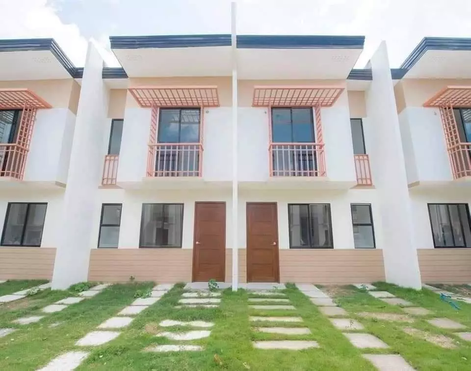 For Assume  Ready for Occupancy TH A Finished Unit in Casamira South Langtad, Naga Cebu