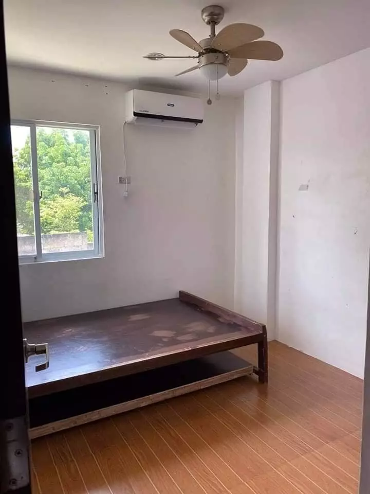 Rush Sale! Single Detached House and Lot - photo 3