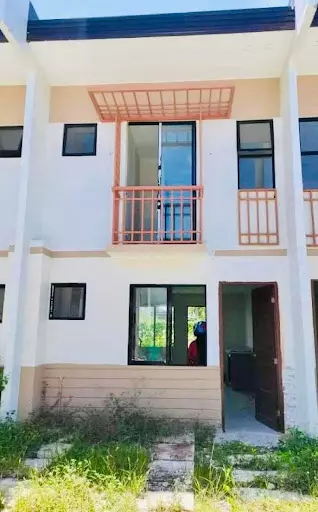 Casa Mira South Townhouse for Assume - photo 2