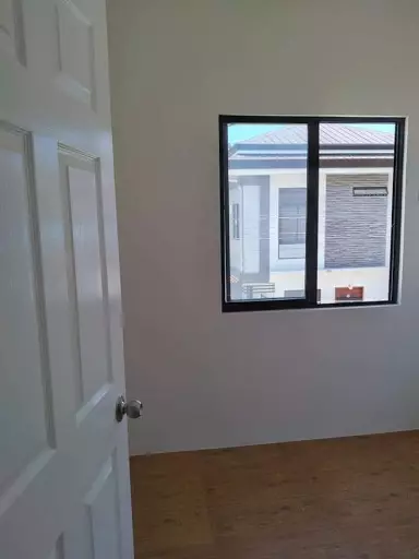 Open photo 12 of 18 — House for rent in verdana north