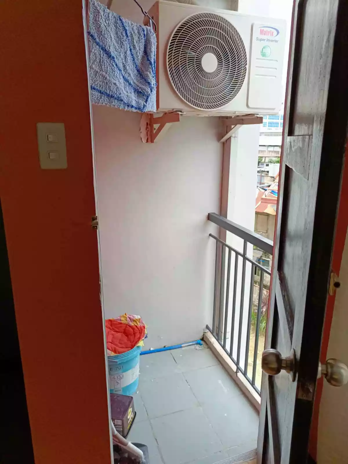 Open photo 16 of 16 — Two Studio Units Packaged for Assume