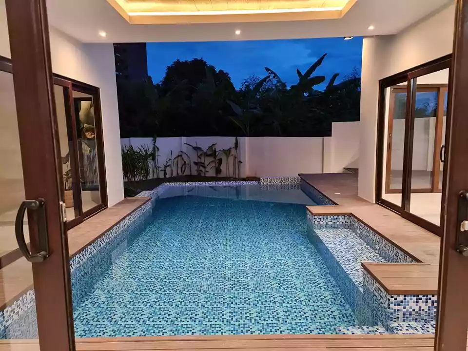 Brand New Resort Home With White Sand Beach In Mactan — House and Lot in Philippines — Photo 3