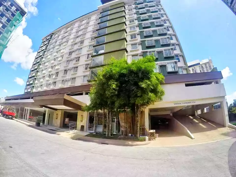 Open photo 59 of 87 — Super Bargain Sale Fully Furnished Studio Condo in Bamboo Bay