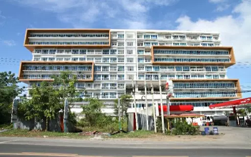 2BR Condo with balcony and car park — 2 Bedrooms in Misamis Oriental, Philippines — Photo 3