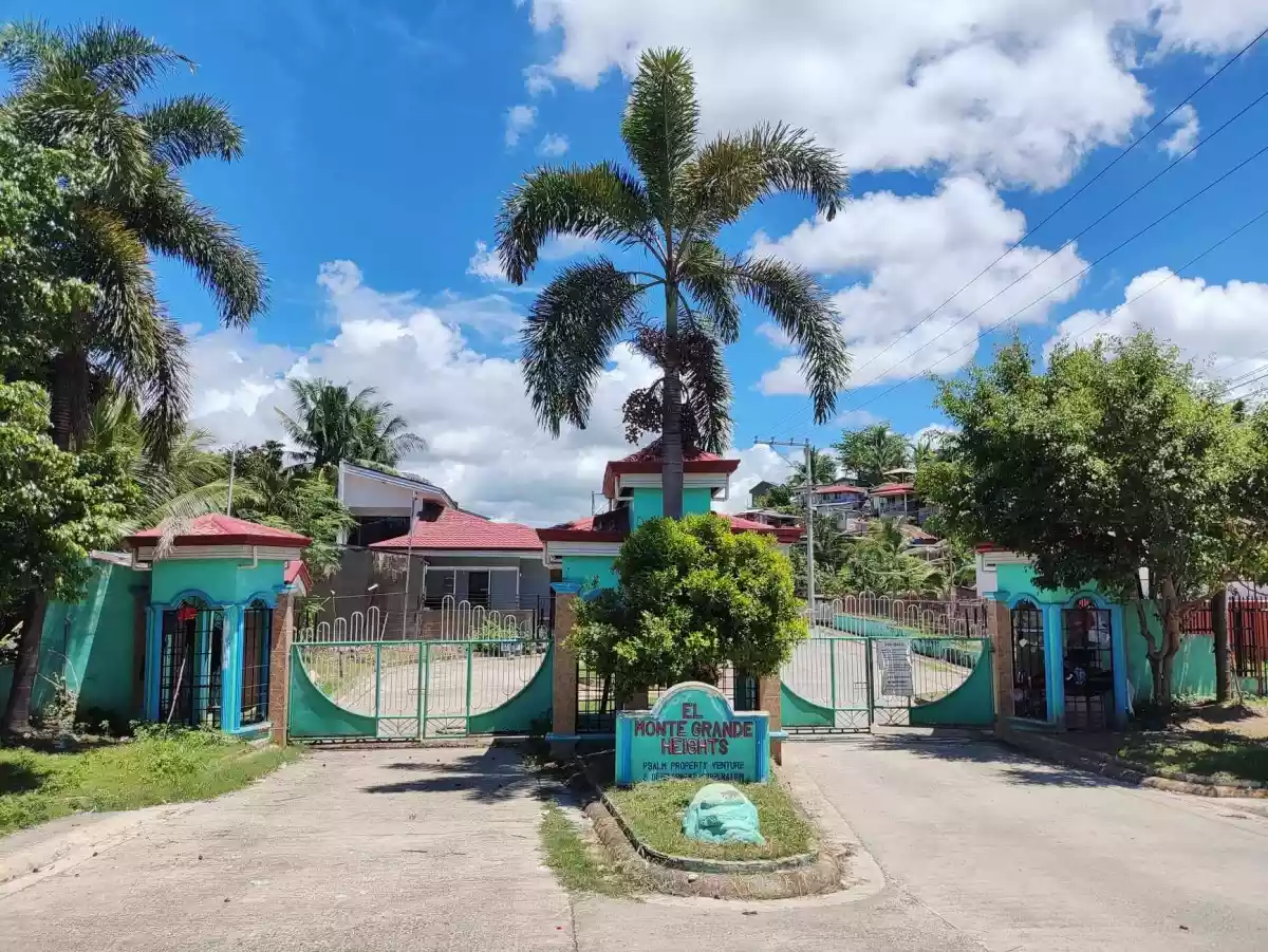 For Sale: 200 sqm Residential Lot in Liloan Cebu — Residential Lot in Liloan, Cebu, Philippines — Photo 2