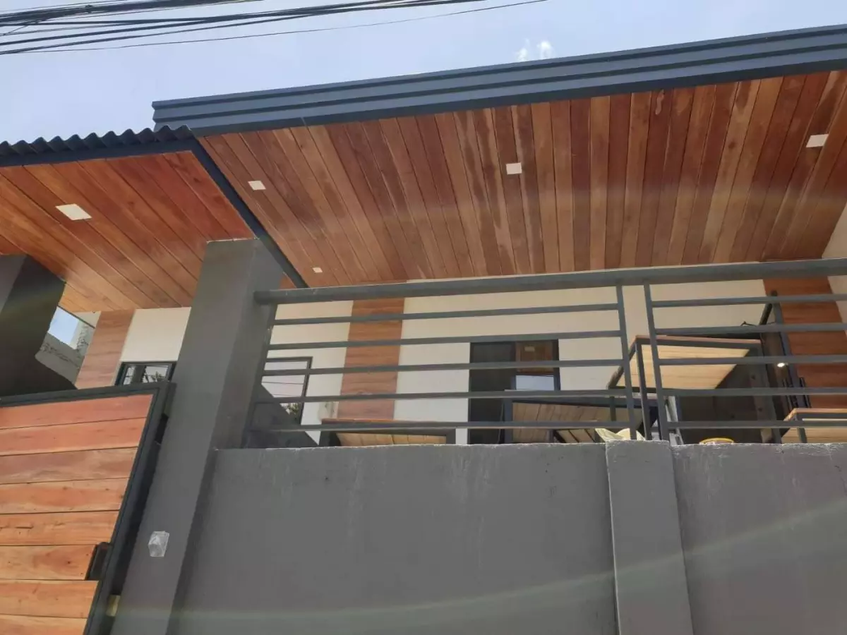  FULLY FURNISHED HOUSE AND LOT @ GRAN EUROPA - photo 3