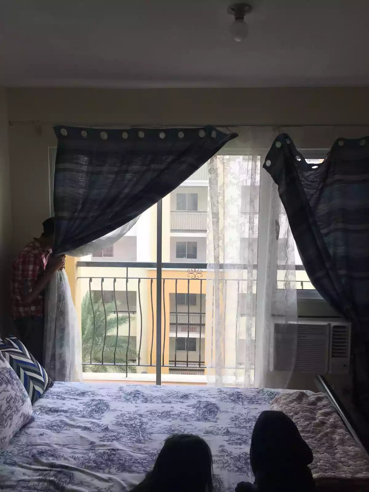 Fully-Furnished San Remo Studio Unit - photo 2