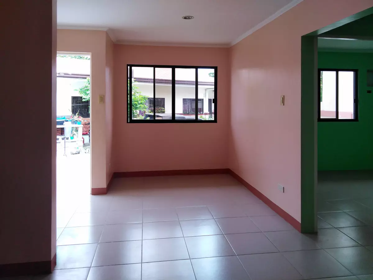 AFFORDABLE  HOUSE AND LOT IN MINGLANILLA, CEBU....2.8M DUPLEX  92 SQM. - photo 2