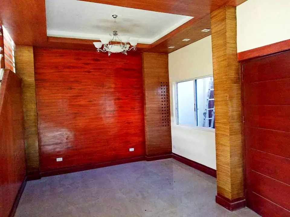 House and lot - photo 6