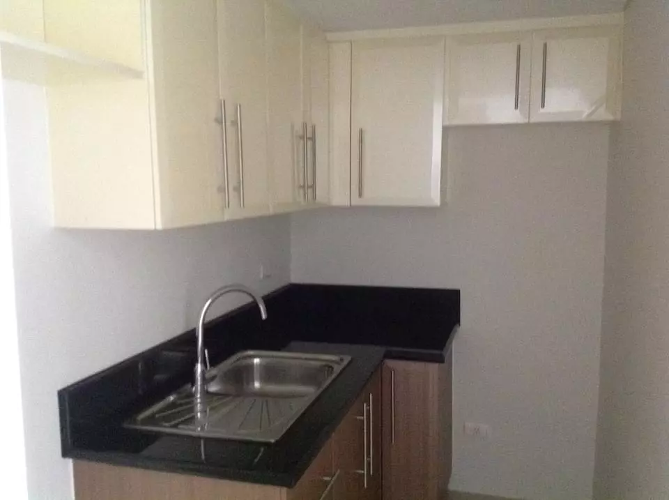Rent Own Condominium — Studio in Diosdado Macapagal Blvd, ParaÃ±aque, Metro Manila — Photo 7