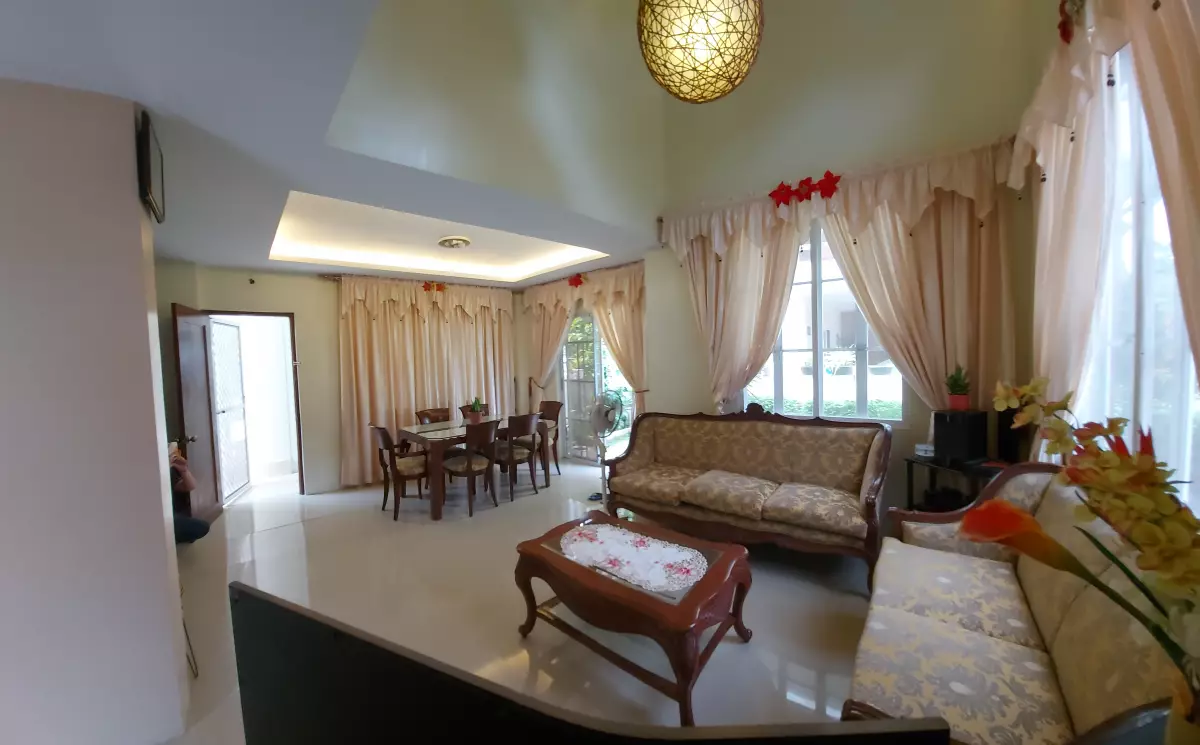 House and lot - photo 5