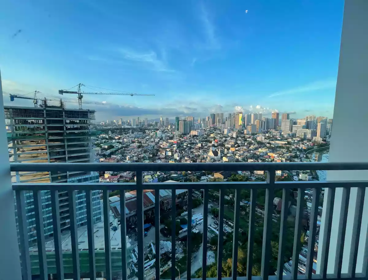 Open photo 12 of 12 — Acqua Private Residences Iguazu Tower 1 Bedroom Big Cut by Princess Rose Esposo