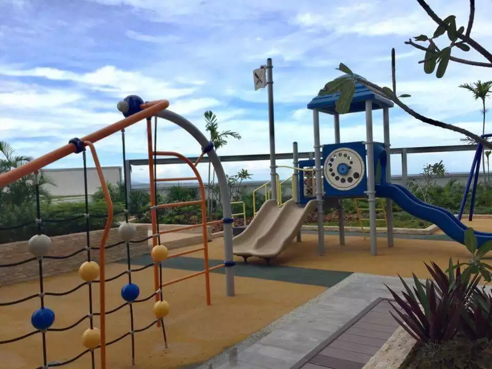 Open photo 11 of 17 — Fully Furnished Condominium For Rent in Mactan Newtown