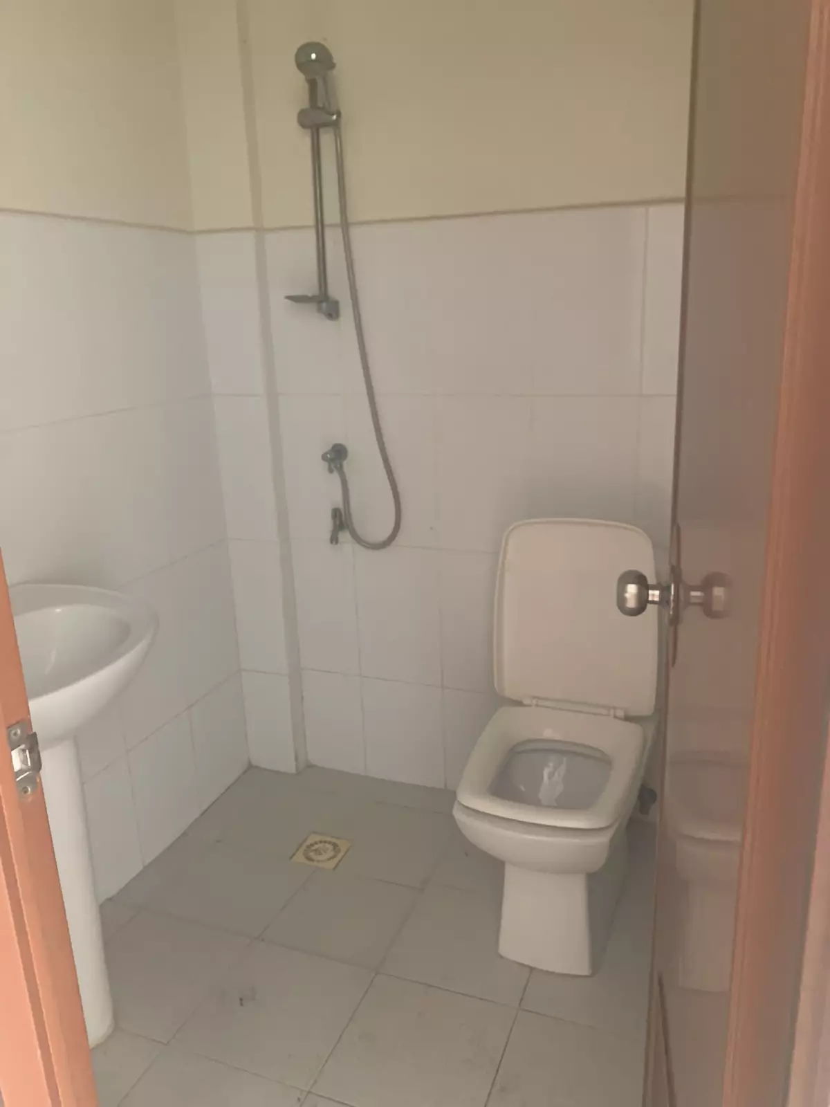 3 Bedroom Duplex Unit for rent — House and Lot in Burgos Street, Talisay, Cebu — Photo 3