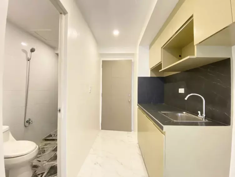 BRAND NEW STUDIO UNIT FOR RENT & SALE at Victoria De Manila — Studio in Malate, Manila, Barangay 1 — Photo 5