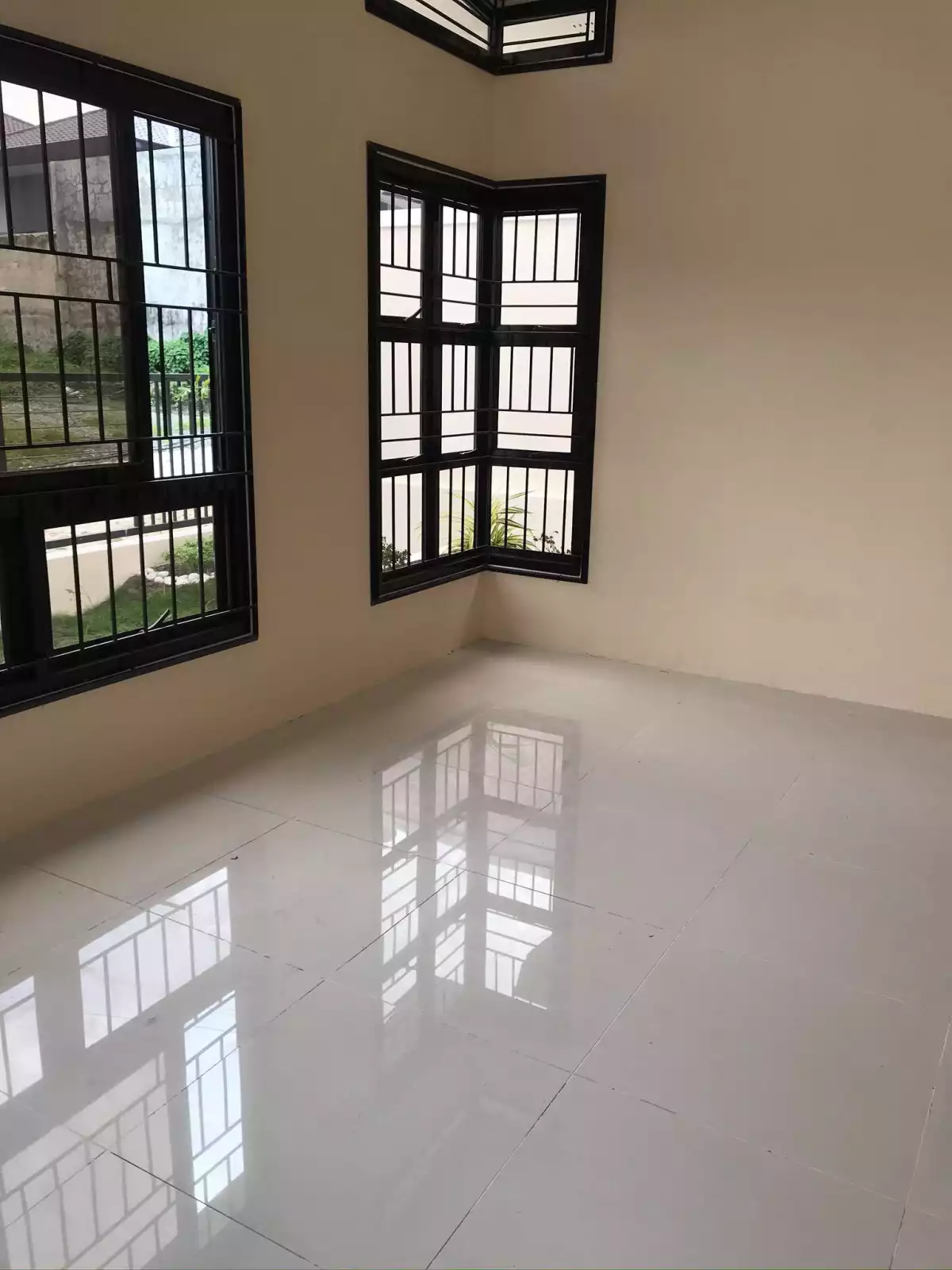 RUSH HOUSE AND LOT FOR SALE OR ASSUMED BRAND NEW RFO - photo 5