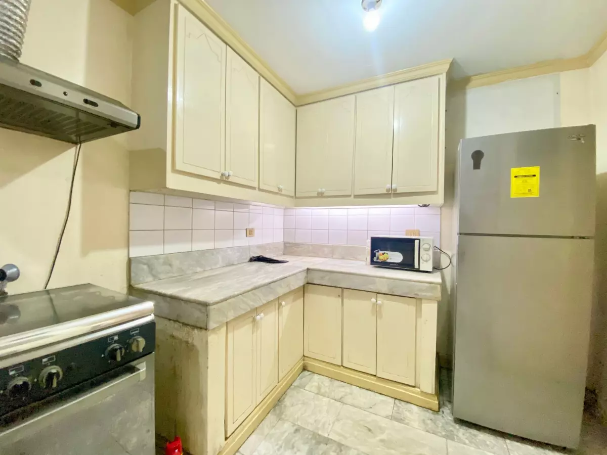3BR CORNER UNIT FOR LEASE at Skyland Plaza Tower, Makati   - photo 7