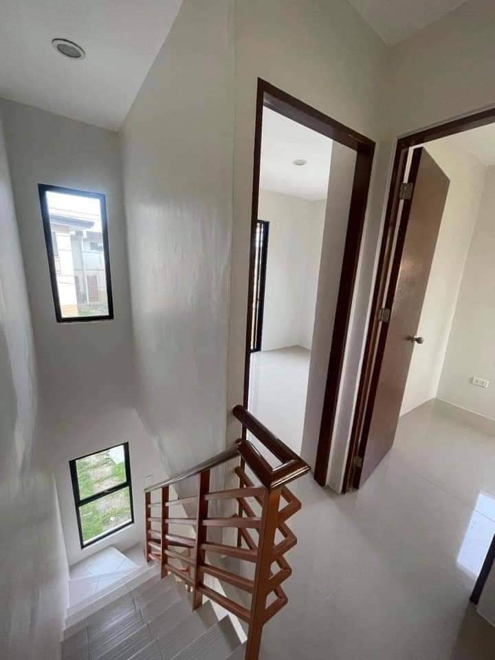 For Assume  Ready for Occupancy TH A Finished Unit in Casamira South Langtad, Naga Cebu - photo 4