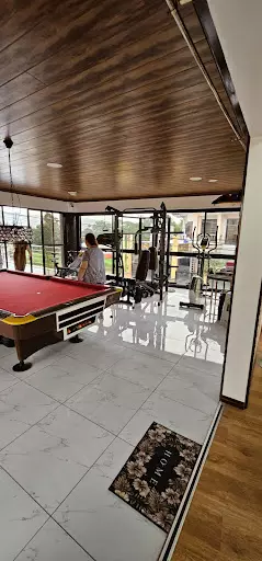 3 STOREY SINGLE DETACHED HOUSE 10 BEDROOMS/6PARKING GARAGE FOR SALE IN TALISAY CITY CEBU — House and Lot in Pooc, Talisay, Cebu — Photo 4