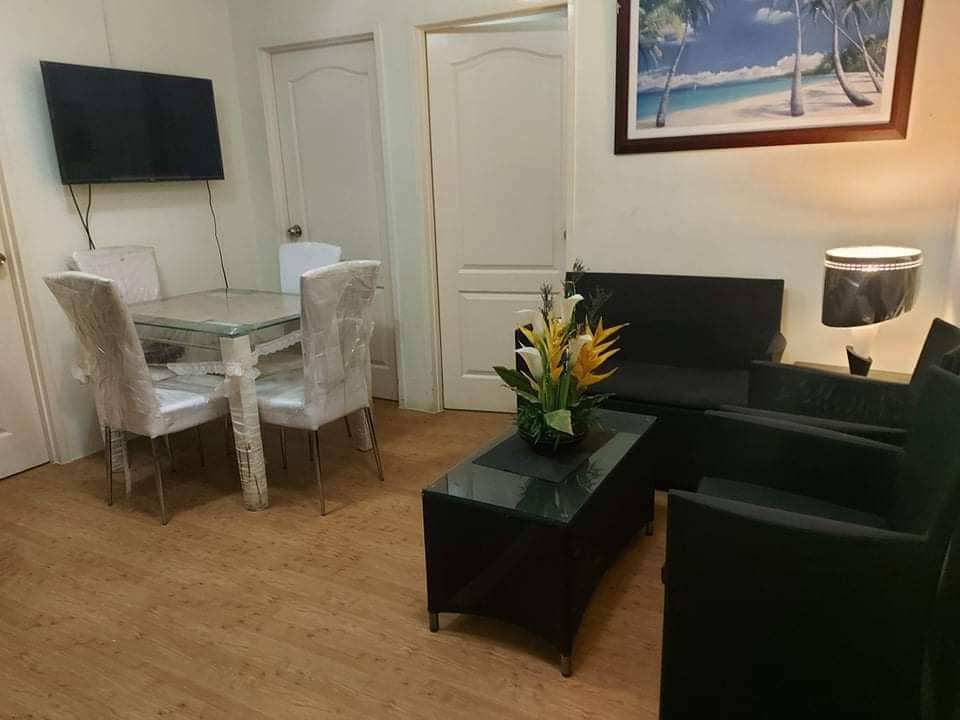 Rush Sale Condo with Parking — 2 Bedrooms in Cebu City, Cebu — Photo 4
