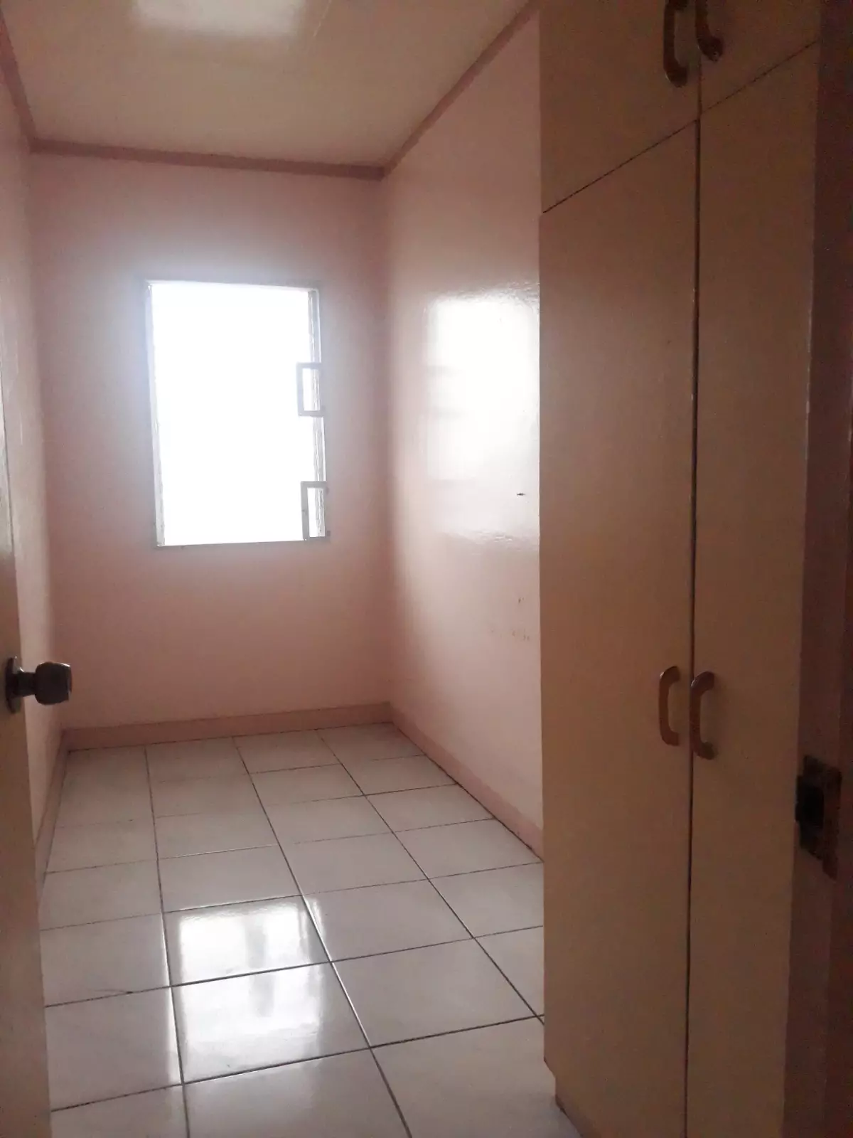 3bedrooms apartment with parking for rent in Canduman Mandaue City Cebu — Apartment in Mandaue City, Cebu, Philippines — Photo 5