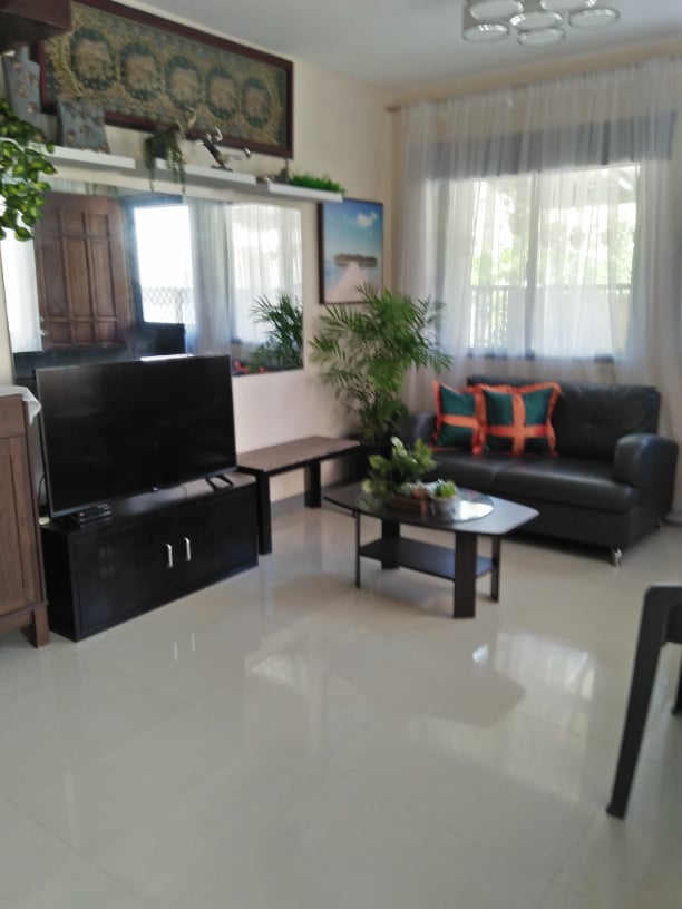 House and Lot For Sale Fully Furnished unit in Jugan Consolacion - photo 4