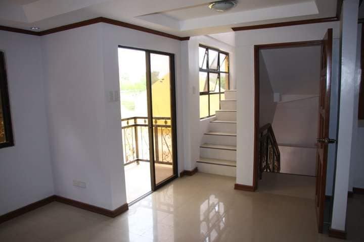 Rush Sale Income Generating Apartment in Talisay City — Apartment in Talisay, Cebu, Philippines — Photo 6