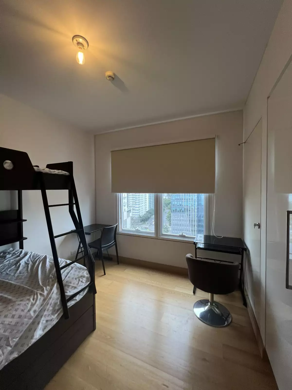 2 Bedrooms for Sale in 1016 Residences with Basement Parking — 2 Bedrooms in Cebu City, Philippines — Photo 3