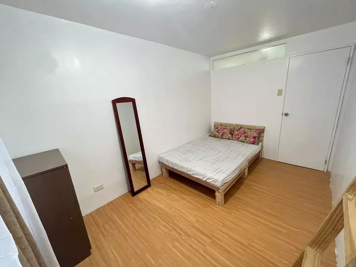 2 Bedroom Hernan Cortes - photo 4